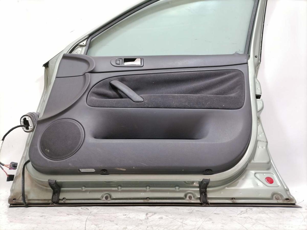VW Passat 3BG original T&uuml;r vorn rechts LA6W Frescogr&uuml;nmetallic Rohbau BJ01